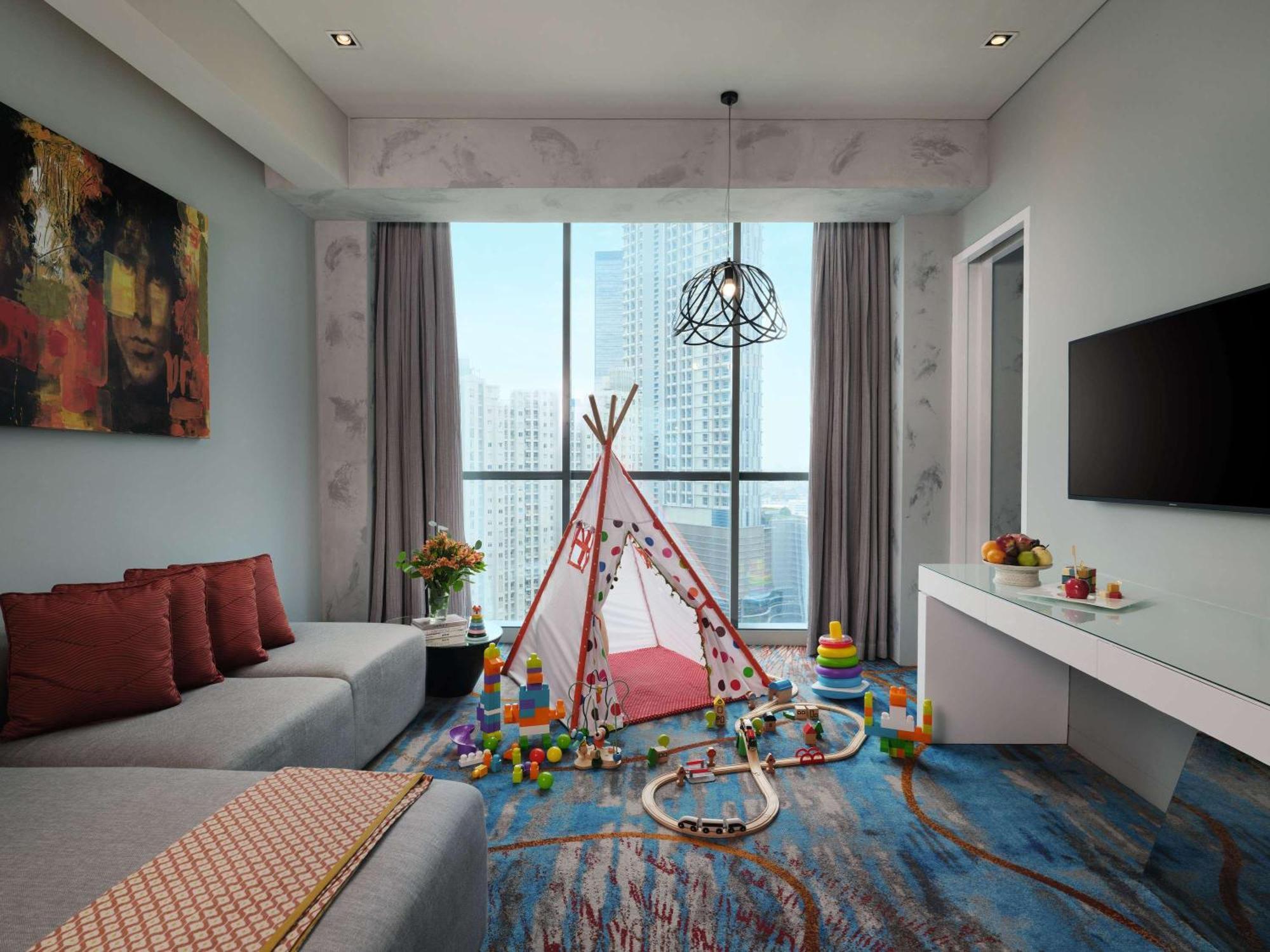 Pullman Jakarta Central Park Exterior foto