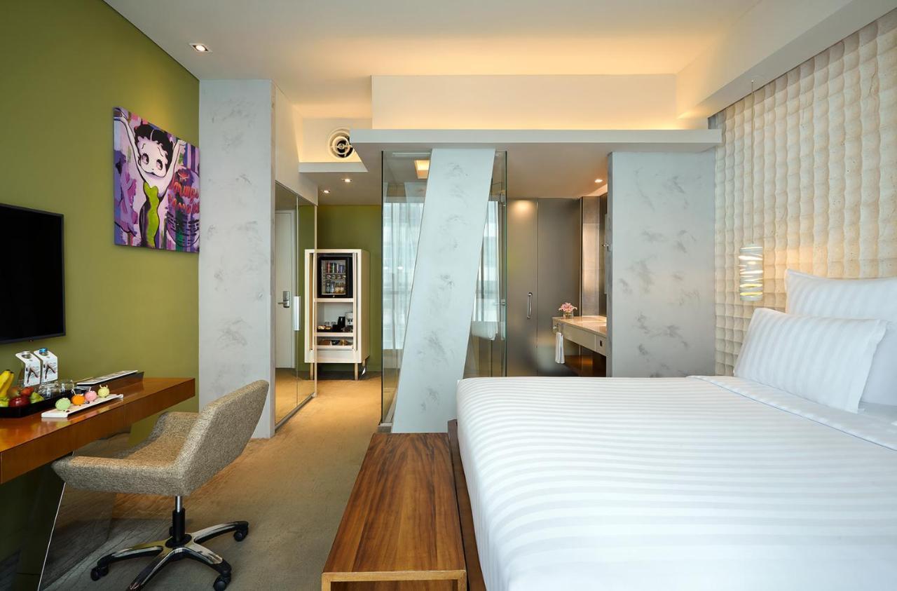Pullman Jakarta Central Park Exterior foto Deluxe Room